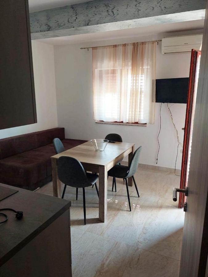 Apartments By The Sea Sukosan, Zadar - 12313 Exterior foto